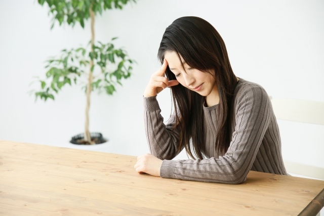 旦那 借金 親に言う